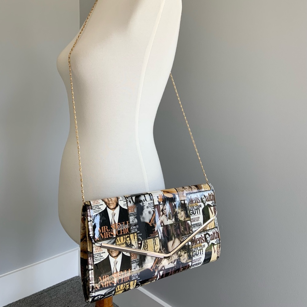 Vogue Magazine Cover All Over Print Patent Leather Envelope Chain Strap - Picture 3 of 9